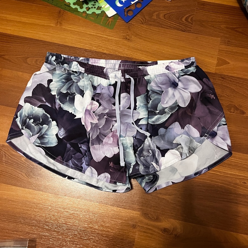 Floral Women's Shorts